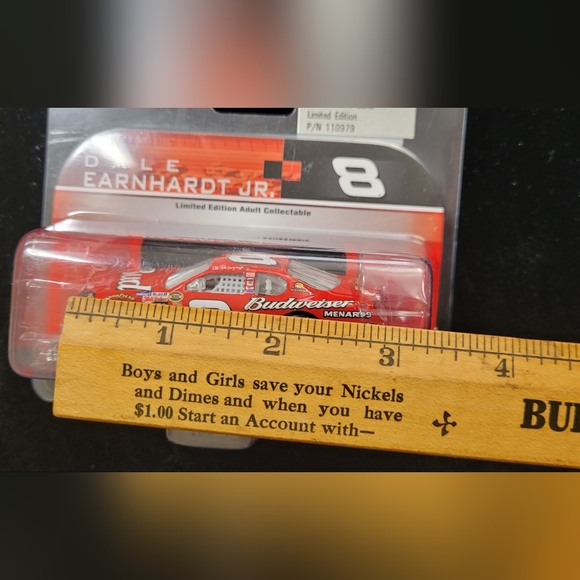 Dale Earnhardt, Jr. #8 Bud Budweiser 2006 Chevy Monte Carlo Diecast Scale 1:64 - Picture 5 of 8
